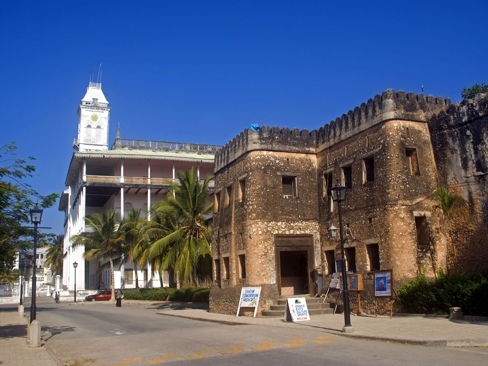 Stone Town Tour Zanzibar Tanzania, There’s no better place to learn about Zanzibar’s culture and history than Stone Town!